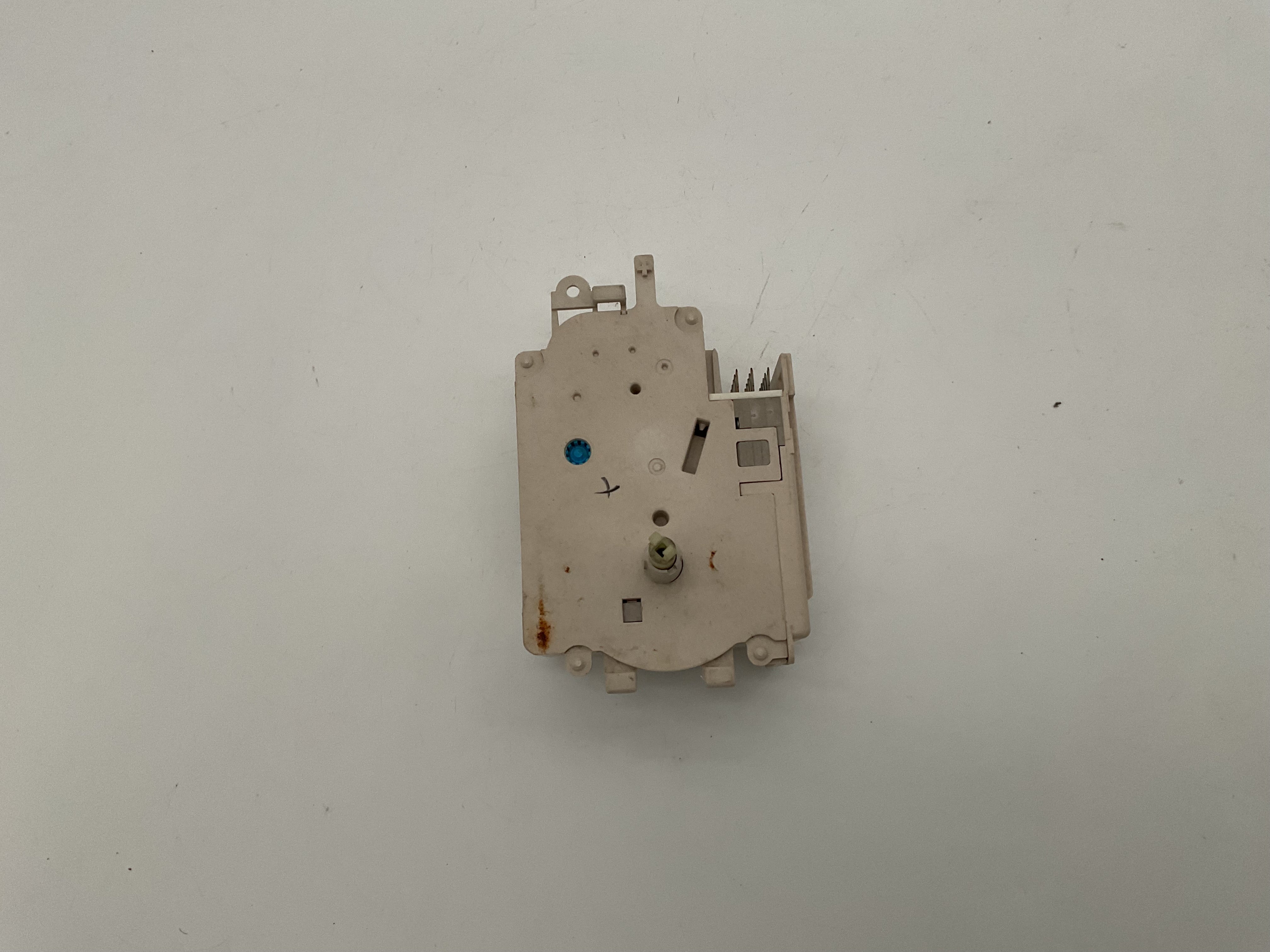 3952008C Genuine OEM Whirlpool Washer Timer WP3952008