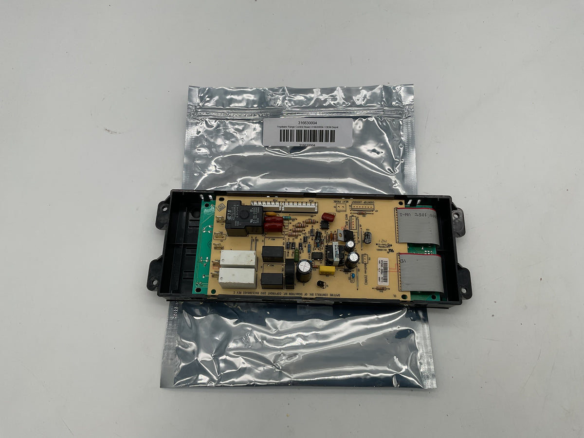 Carte de commande de cuisinière Frigidaire 316630004