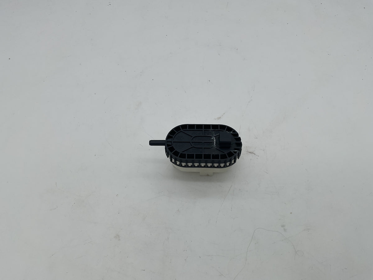 Pressostat de lave-linge Whirlpool W10239066