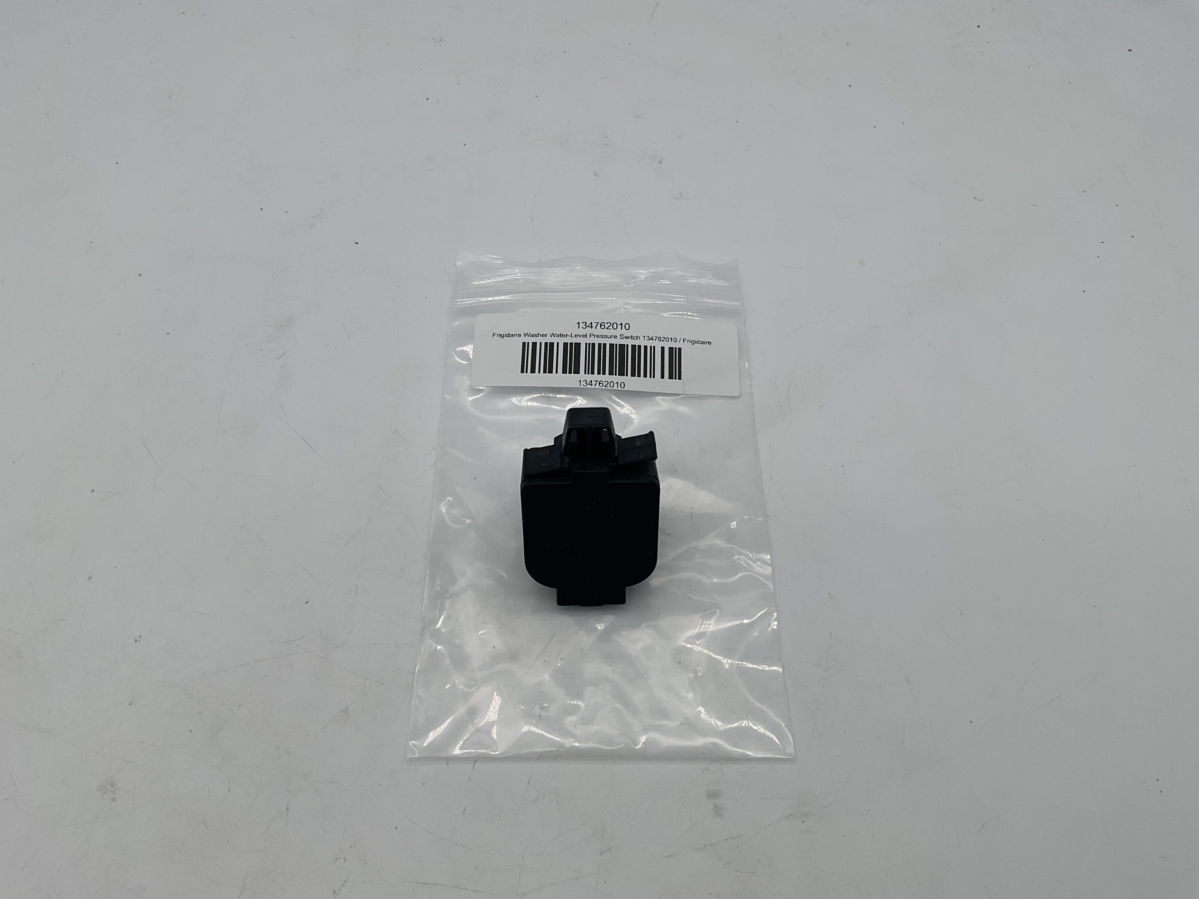 Frigidaire Washer Water-Level Pressure Switch 134762010