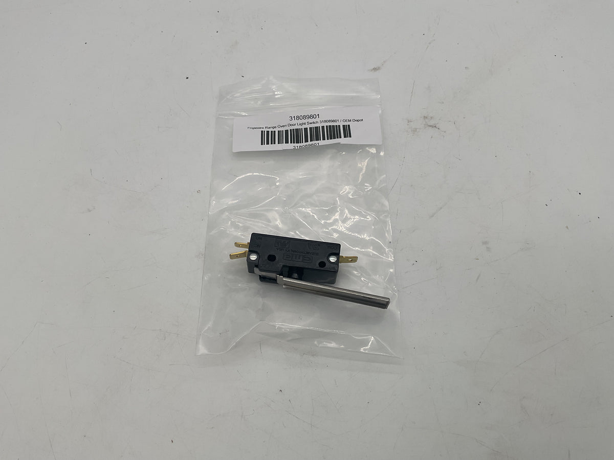 Interrupteur d'éclairage de porte de four pour cuisinière Frigidaire 318089801