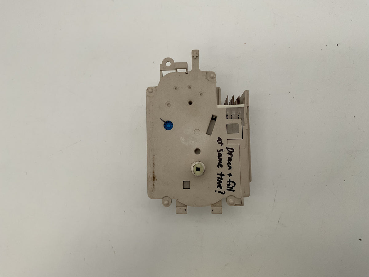 Minuteur de laveuse Whirlpool d'origine (OEM) 3953321A WP3953321