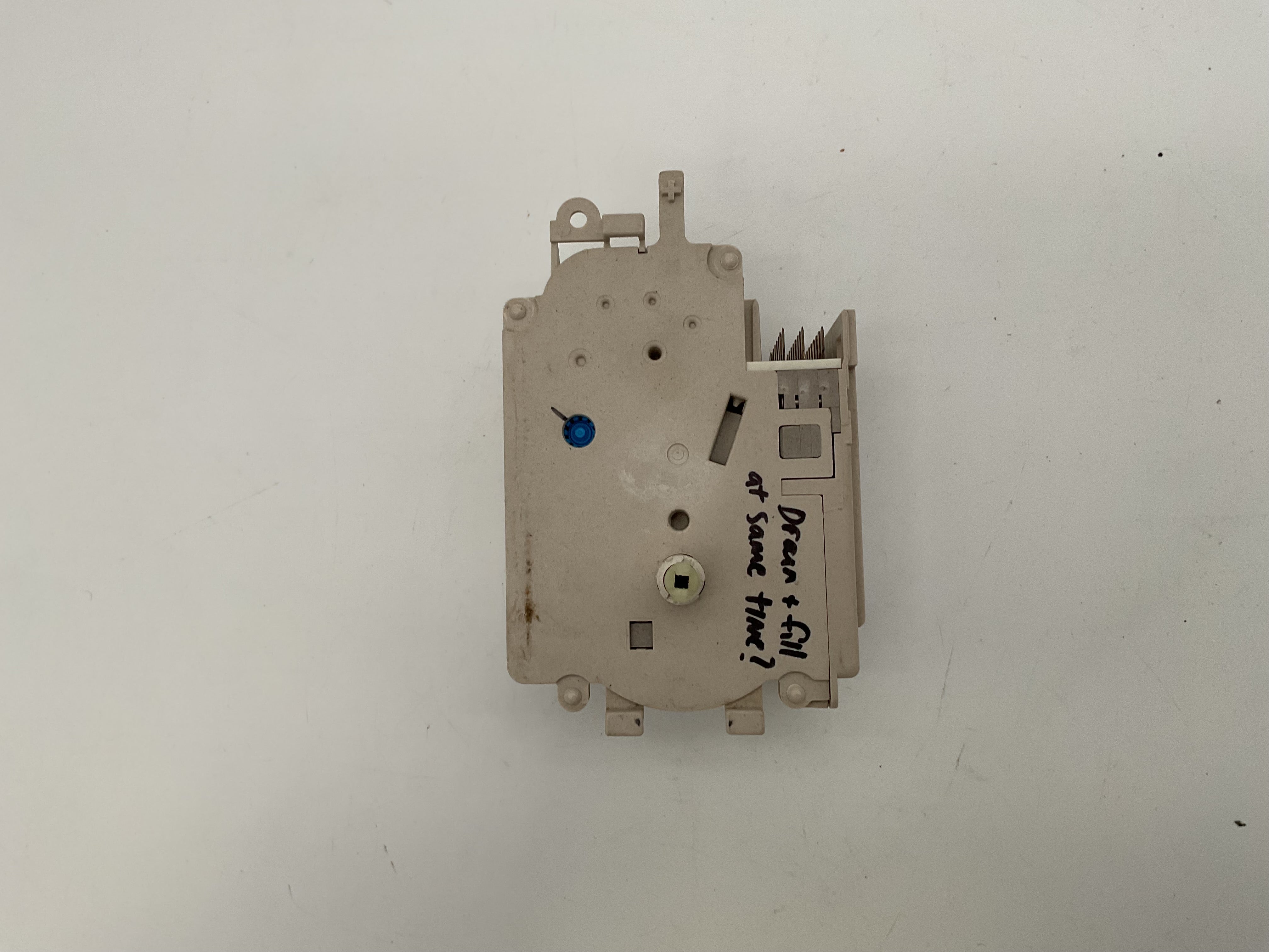 3953321A Genuine OEM Whirlpool Washer Timer WP3953321
