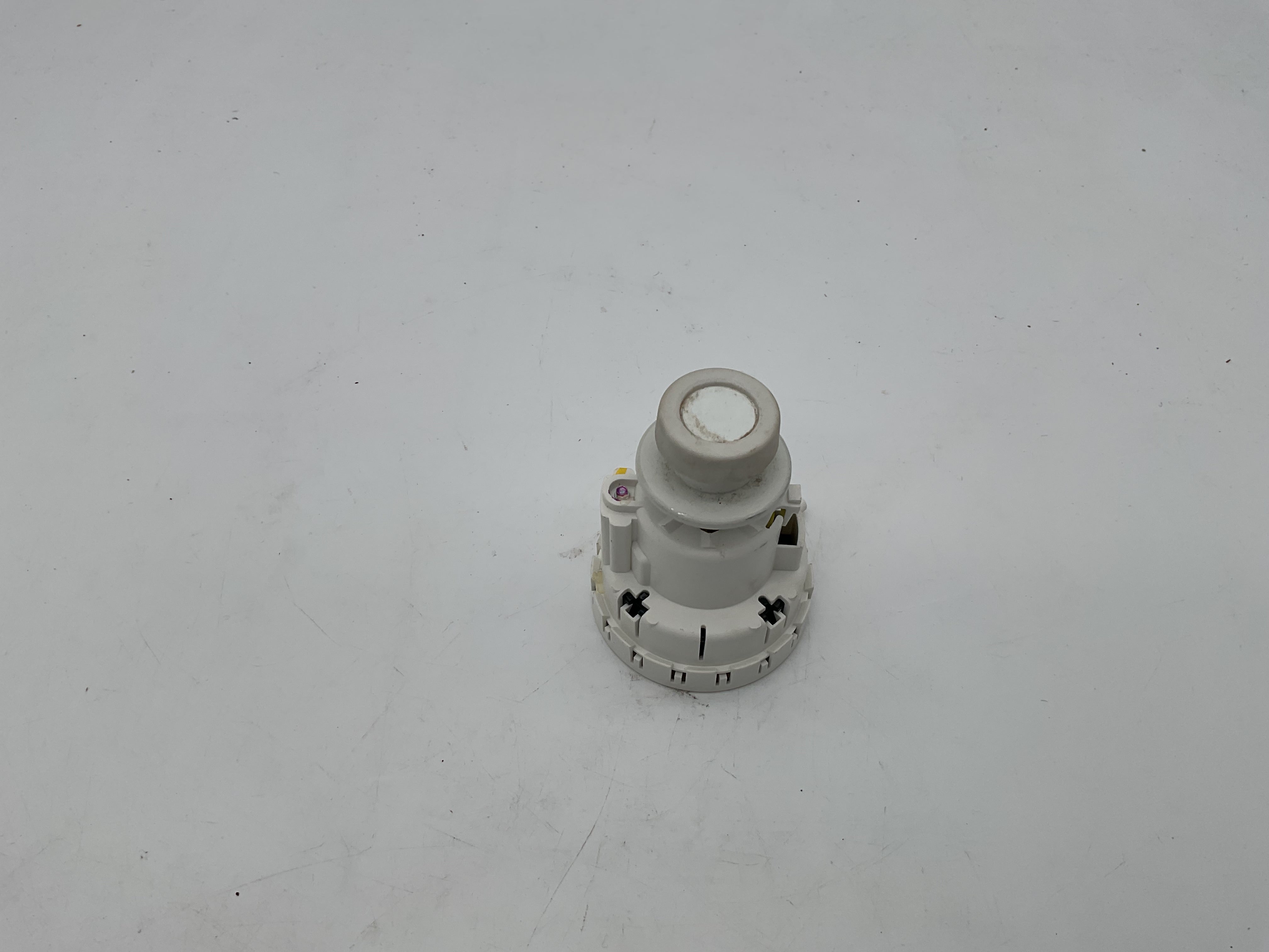 Whirlpool Washer Pressure Switch with Knob 3366849