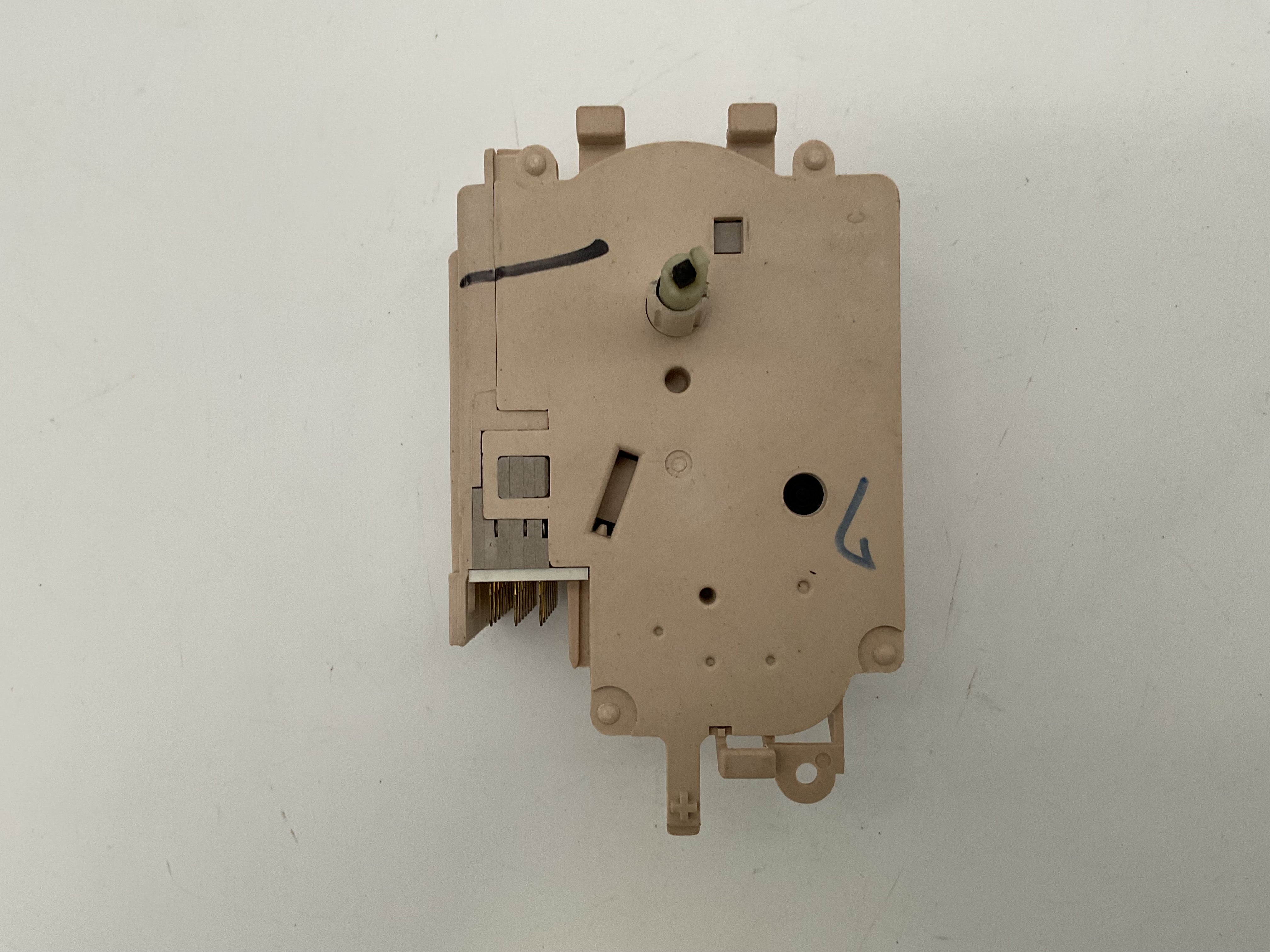 3953321B Genuine OEM Whirlpool Washer Timer WP3953321