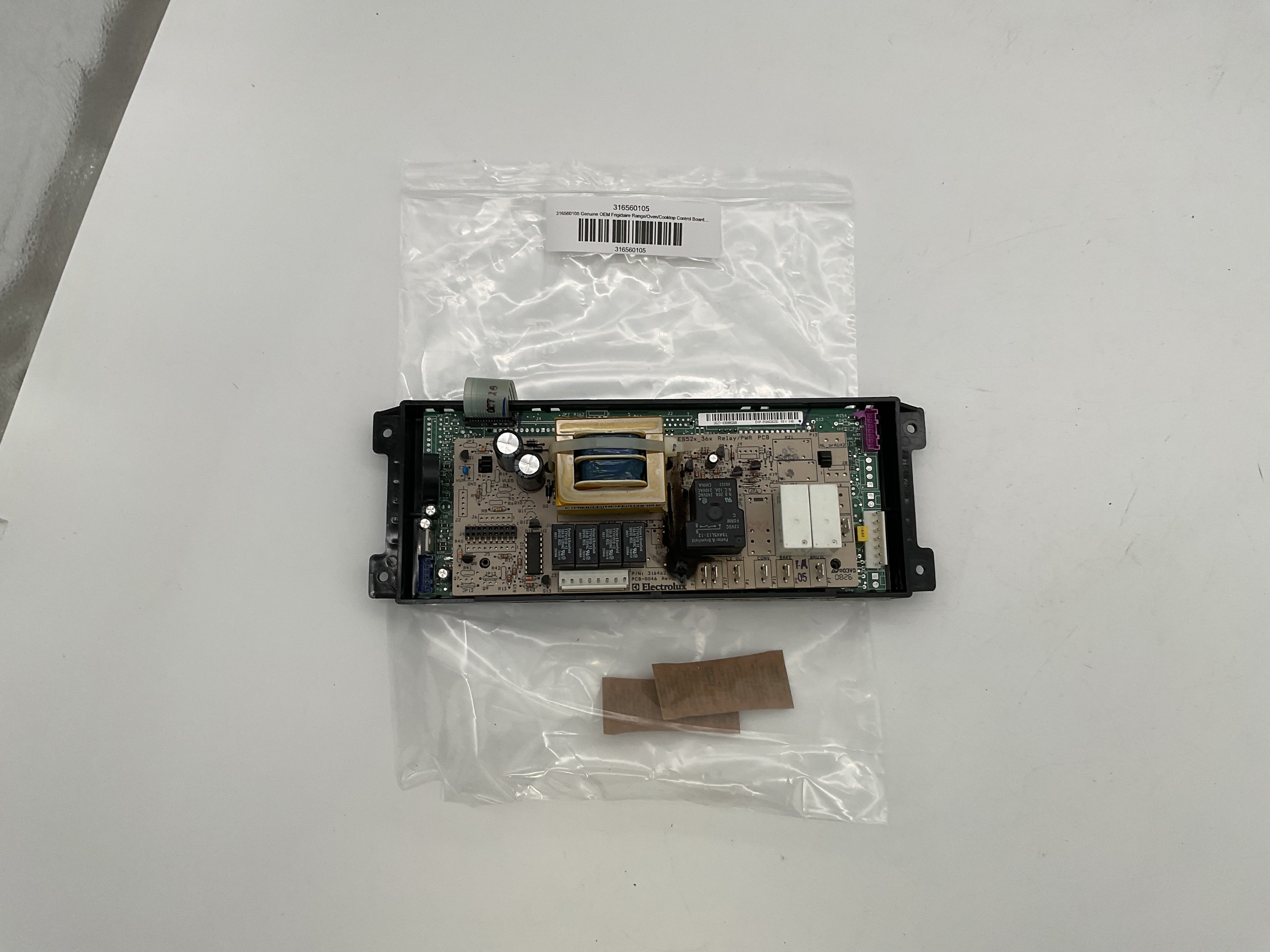 316560105 Genuine OEM Frigidaire Range/Oven/Cooktop Control Board 270282568235