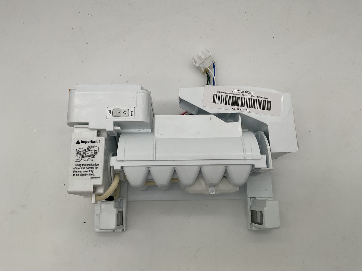 Machine à glaçons pour réfrigérateur LG AEQ73110210