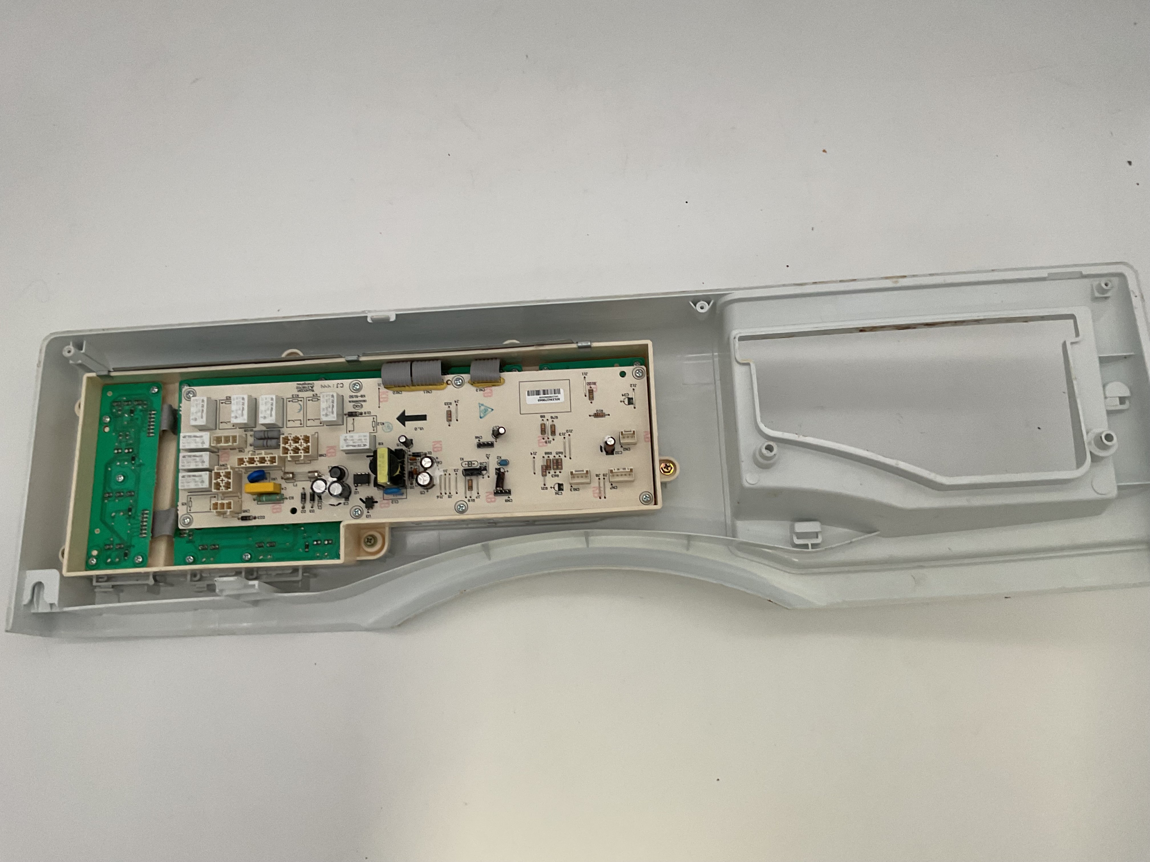 AZ226096 Genuine OEM GE Washer Control Board/Panel 301334270038 - Used