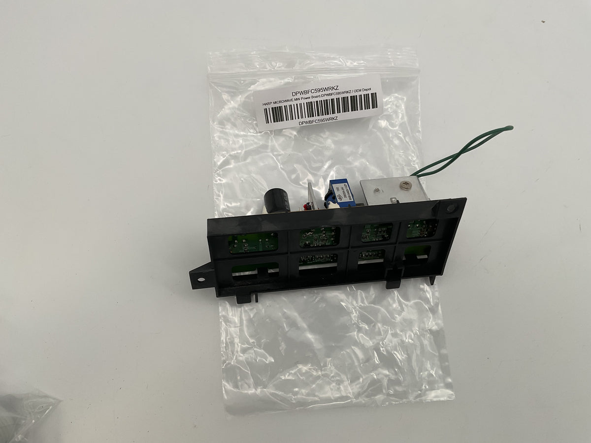 Carte de puissance pour micro-ondes SHARP. DPWBFC595WRKZ
