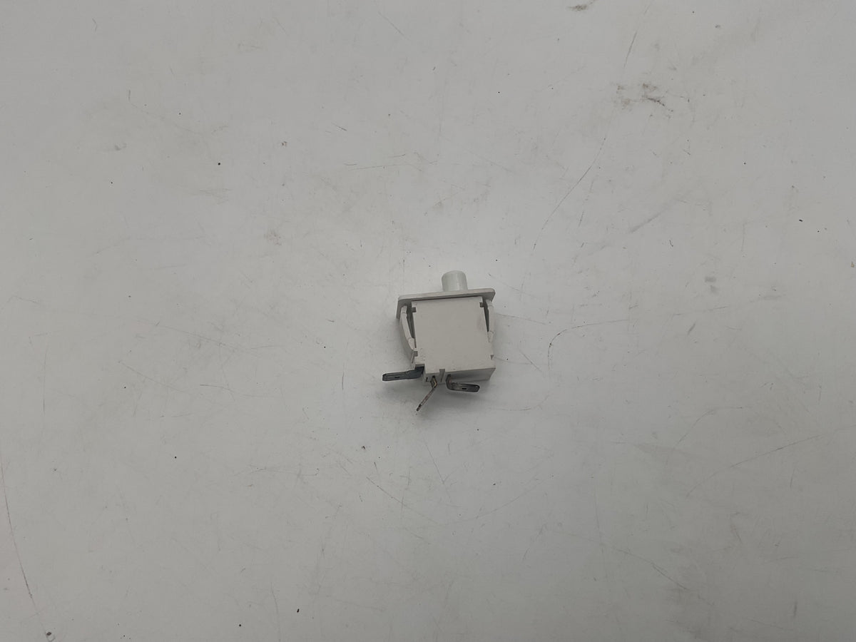 Interrupteur de porte de sécheuse Frigidaire 134813601