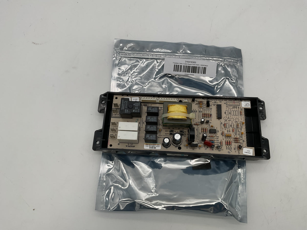 Carte de commande de four Frigidaire 316418305