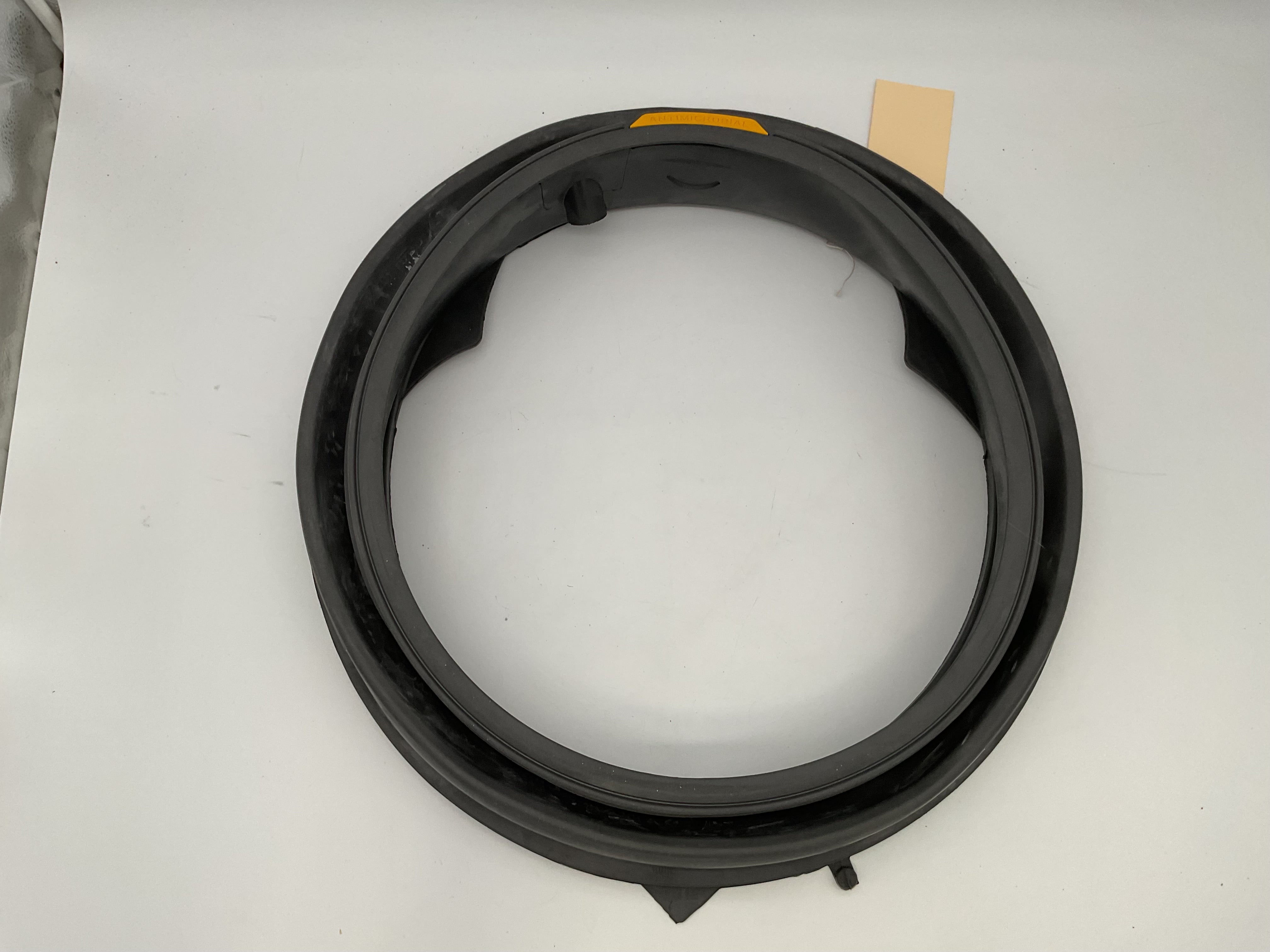 NEW OUT OF BOX Whirlpool Front Load Washer Door Bellow Boot Seal W11714348