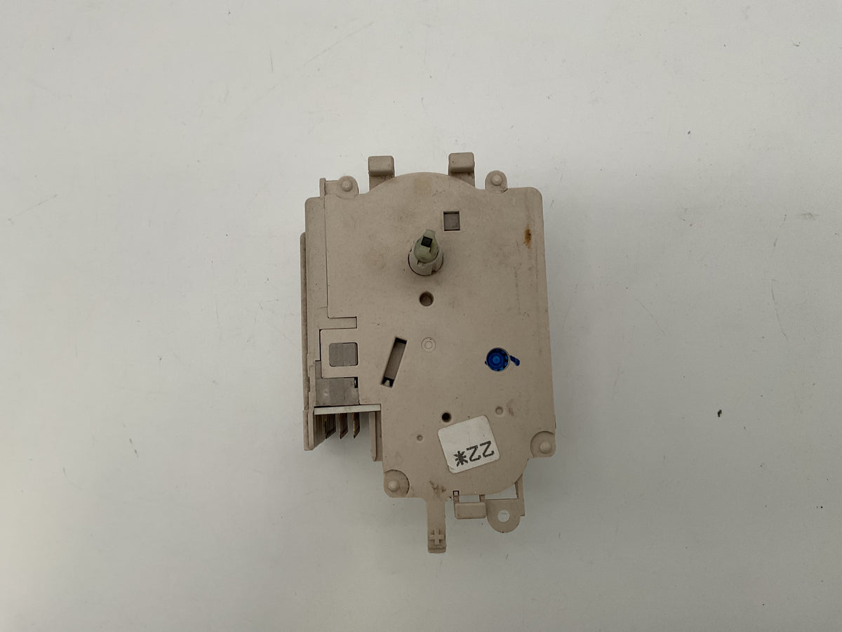 Minuterie de laveuse Whirlpool d'origine (OEM) 3951899B WP3951899