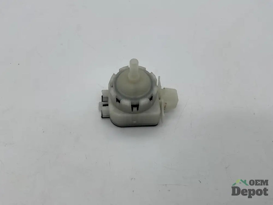 Pressostat de niveau d'eau pour lave-linge Frigidaire 134762000