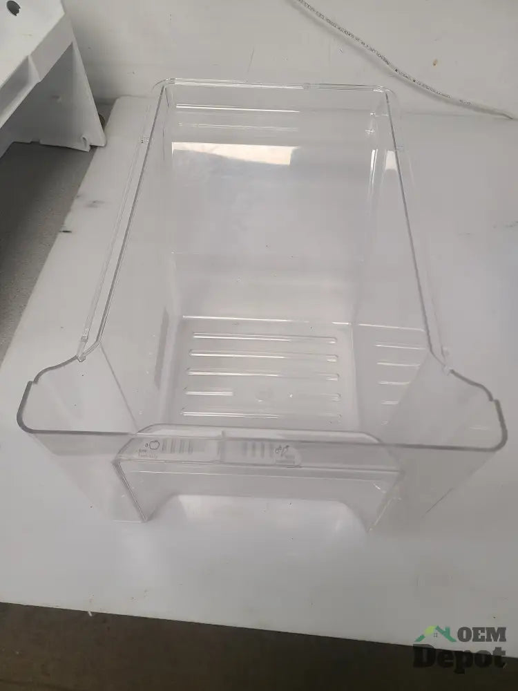 Refrigerator crisper pan W10373935