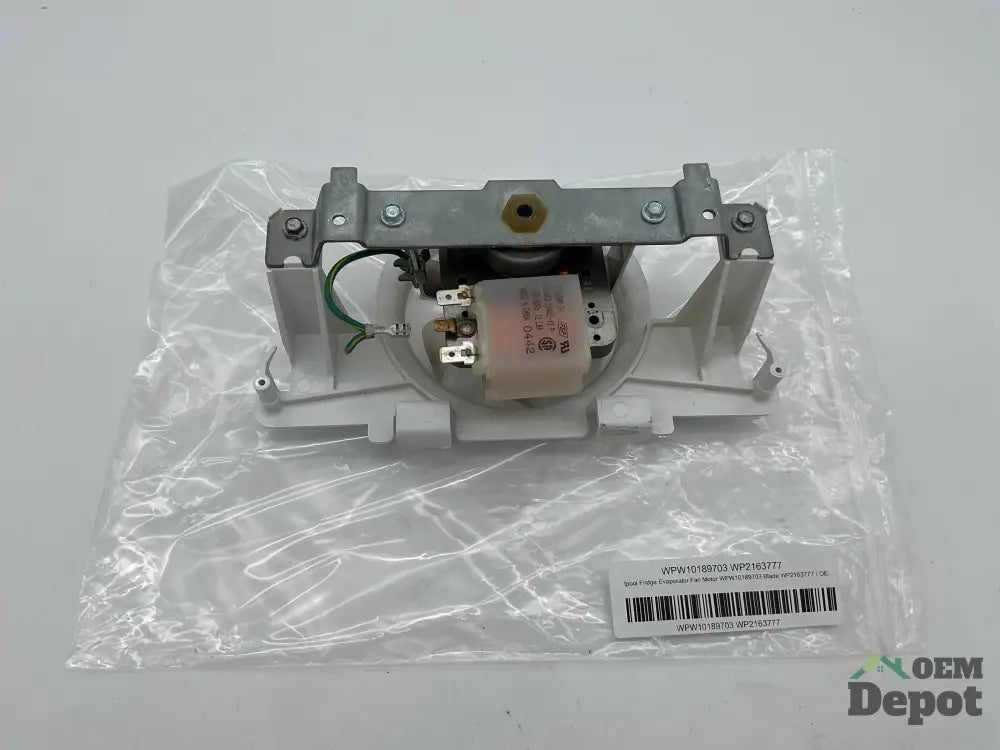 Moteur de ventilateur d'évaporateur pour réfrigérateur Whirlpool WPW10189703 avec pale WP2163777