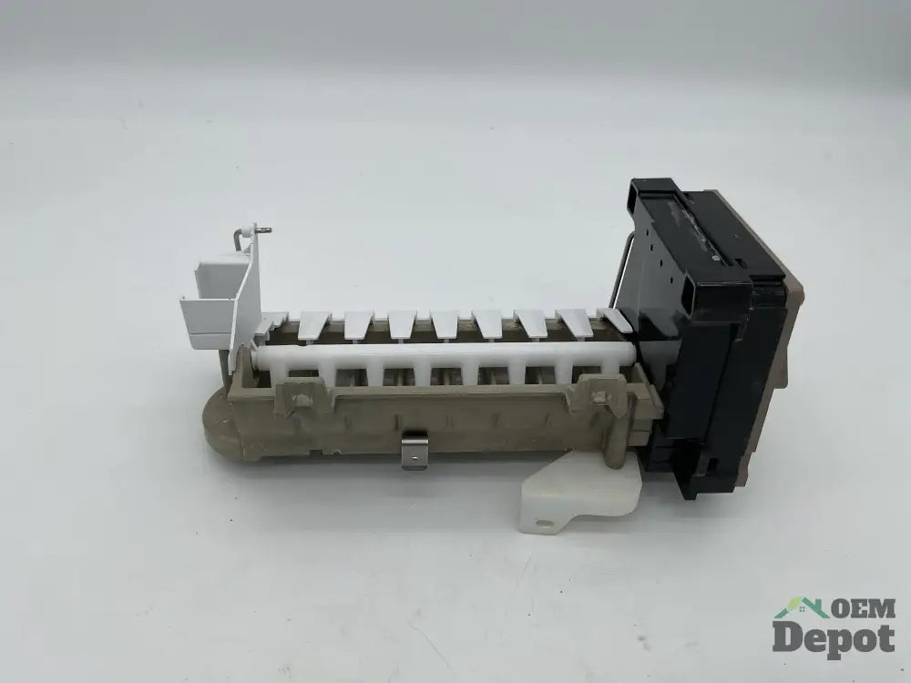 Machine à glaçons pour réfrigérateur Whirlpool W10882623