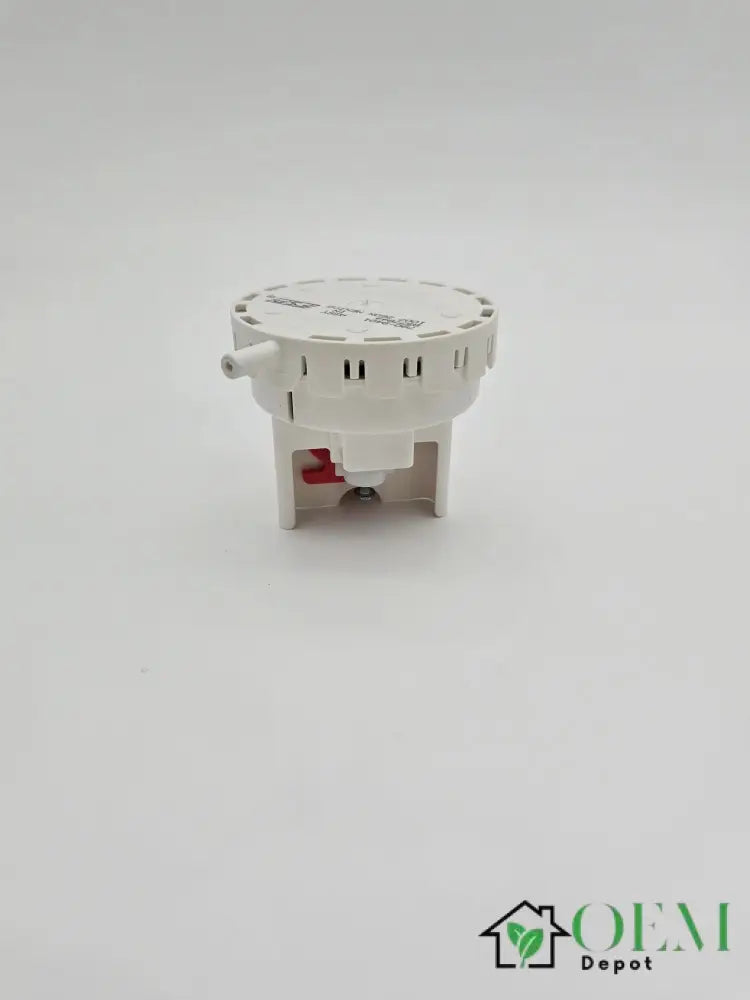 Whirlpool Product Washer Water Level Switch #8577844 (W10339251)