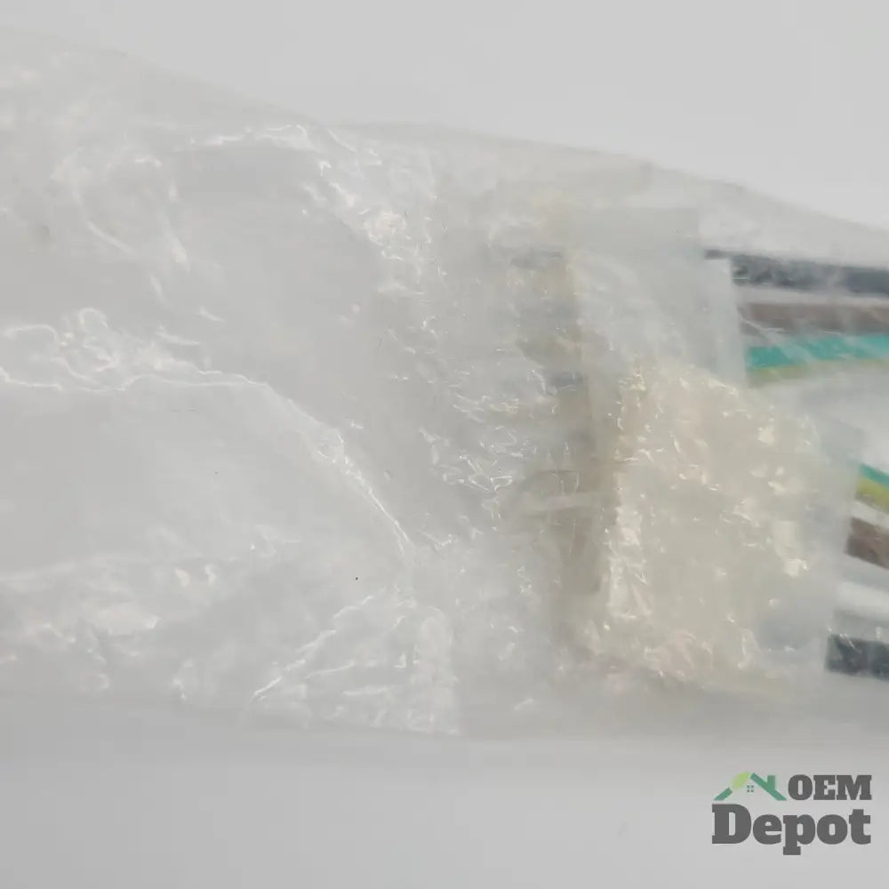 FAISCEAU DE CÂBLAGE POUR MACHINE À GLAÇONS DE RÉFRIGÉRATEUR WHIRLPOOL TF093C/199F