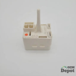 Relais de démarrage pour réfrigérateur Whirlpool 5SP14N437NFD-02 W10814817