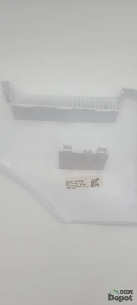 Poignée du tiroir de distributeur pour lave-linge Whirlpool W11318818